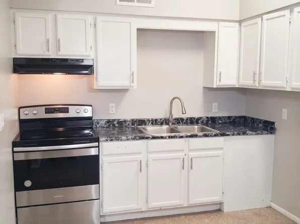 50 N Casa Grande Ave APT 2, Casa Grande, AZ 85122