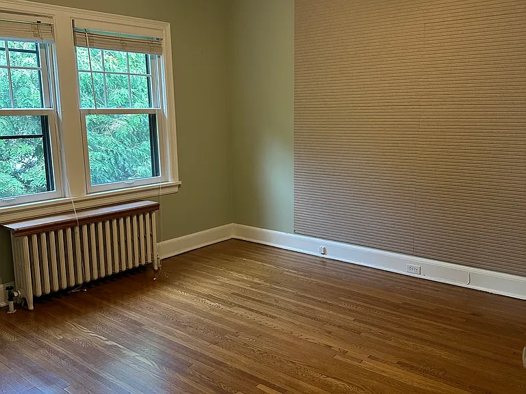 215 W Minnehaha Pkwy #2 — Photo 18