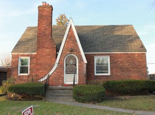 24 Cedar Rd, Cheektowaga, NY 14215