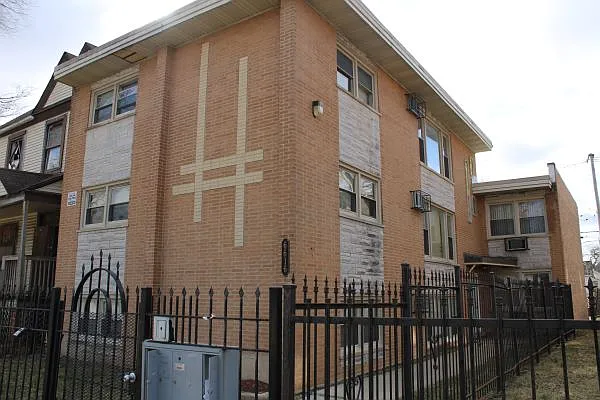 2 bed, 1200 sqft, $1,250 — Photo 1