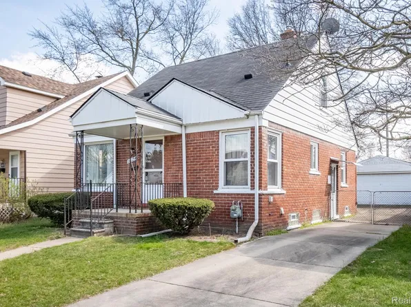 24825 Union St, Dearborn, MI 48124