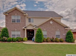 7505 Parktrace Ln SE, Owens Cross Roads, AL 35763