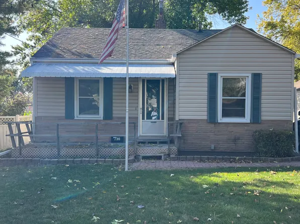 2708 Cornell St, Des Moines, IA 50313