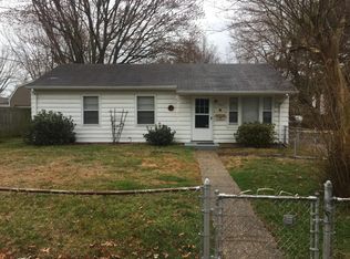 122 Peach Tree Ln, Hampton, VA 23669