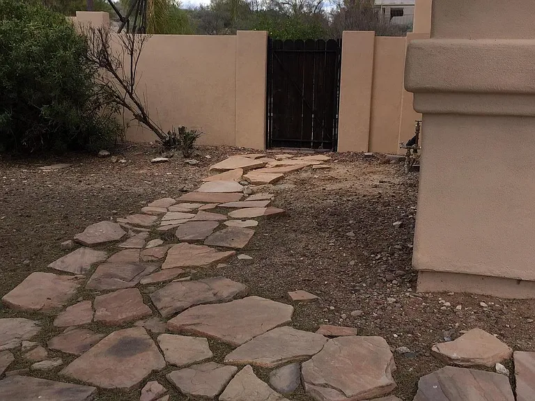 1311 E Scorpius Pl — Photo 14
