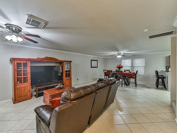 5th image of 7903 Summerfern Ct