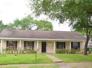 11122 Sageburrow Dr, Houston, TX 77089