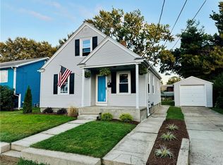 22 Appleton St, Cranston, RI 02910