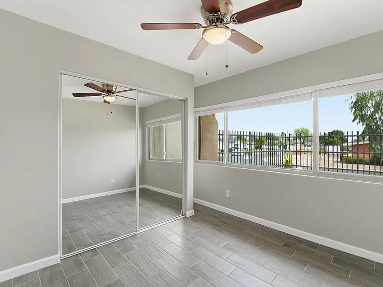 4330 N 5th Ave #105 — Photo 19
