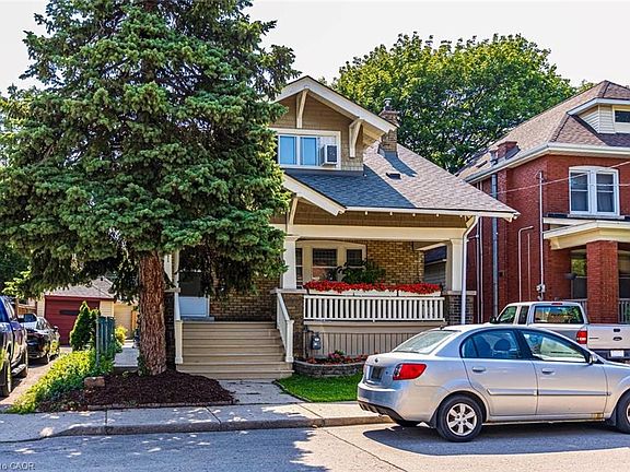 2nd image of 121 Eastbourne Ave