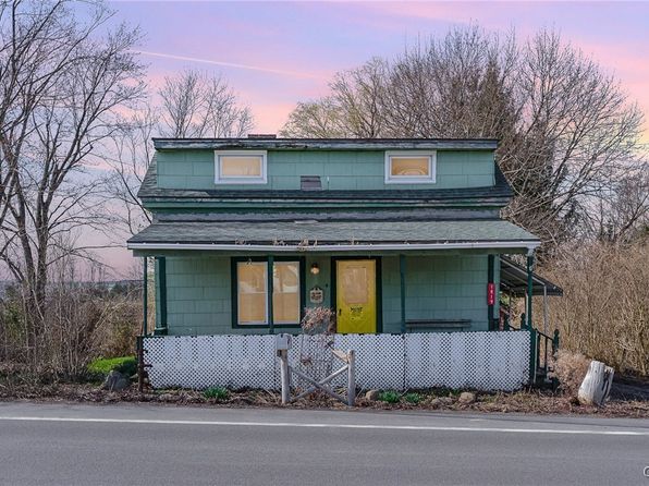1819 E Lake Rd, Skaneateles, NY 13152