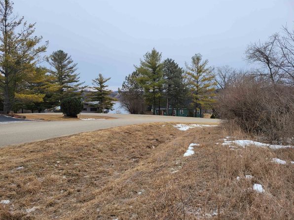 12-12A270 Nixon Ln, Apple River, IL 61001