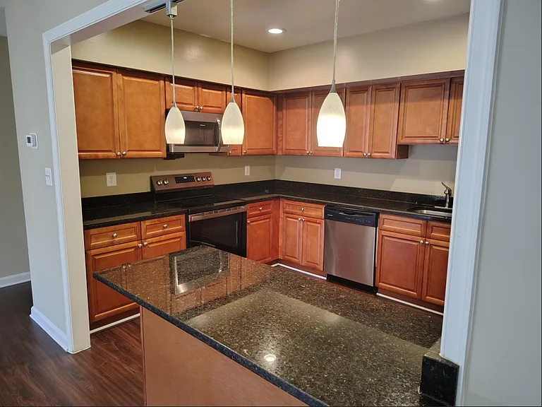 Residences at Pomona Park — Photo 83