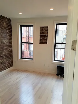 Rented by AD Real Estate Investors | media 7