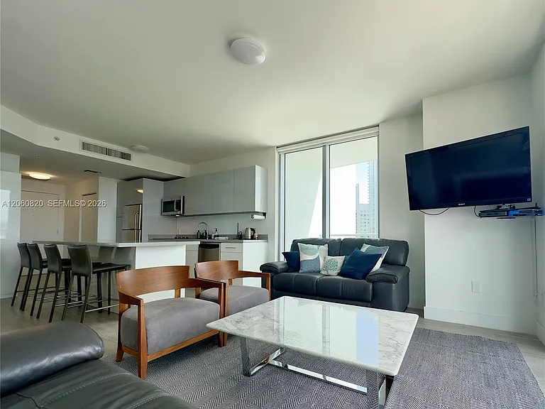 90 SW 3rd St #2012 — Photo 10