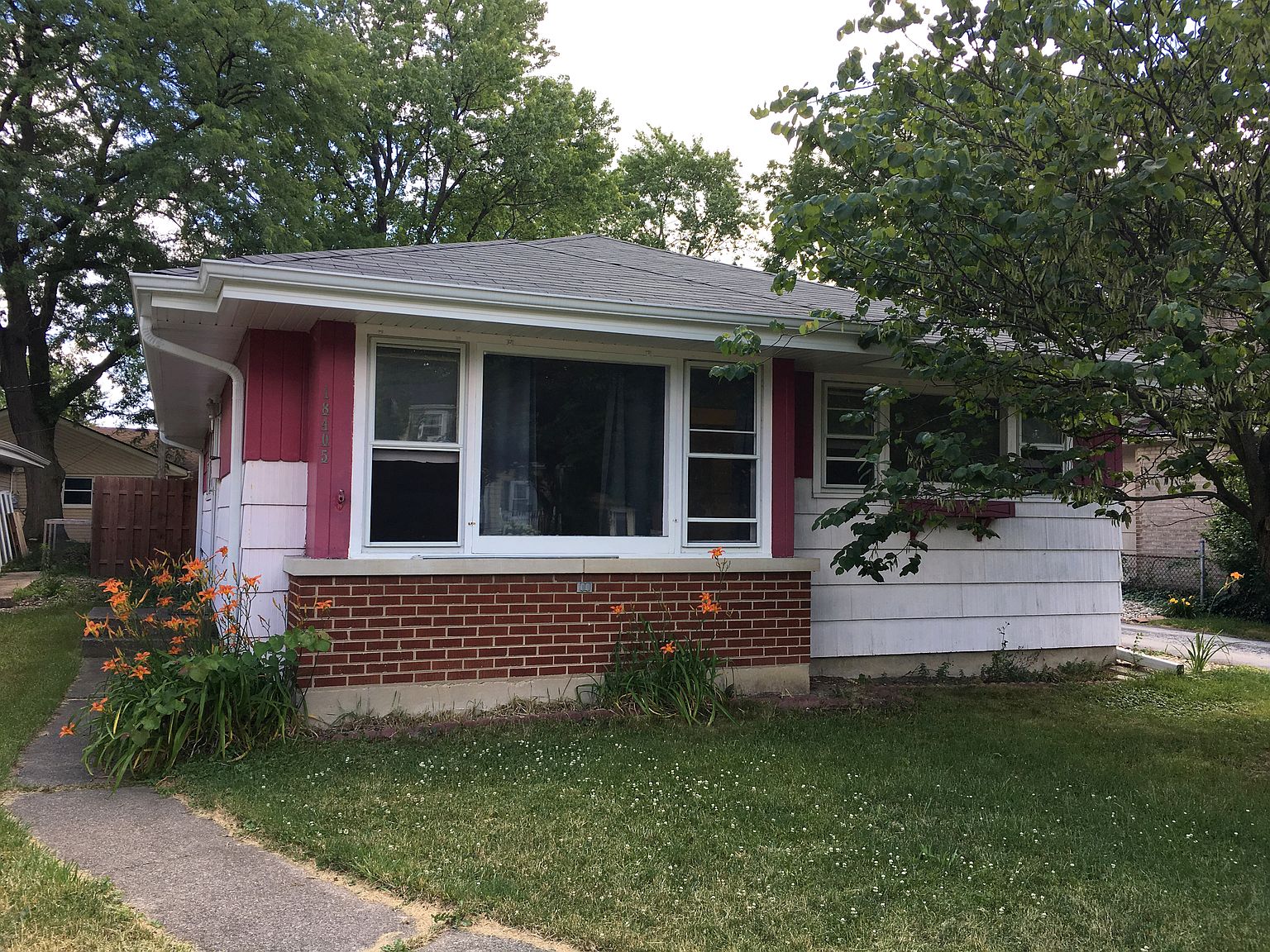 18405 Riegel Rd, Homewood, IL 60430 | Zillow