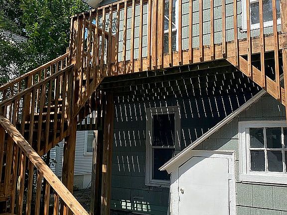 4th image of 119 E Isabella Ave