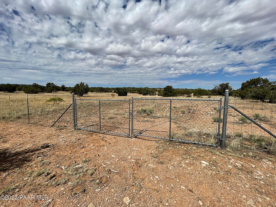 1st image of 58728 Tiza Ln