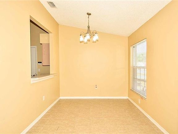 4th image of 13313 Prestwick Dr