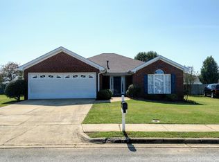 11529 Waterbury Cir, Northport, AL 35475