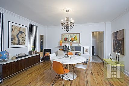 2nd image of 725 Riverside Dr APT 3A