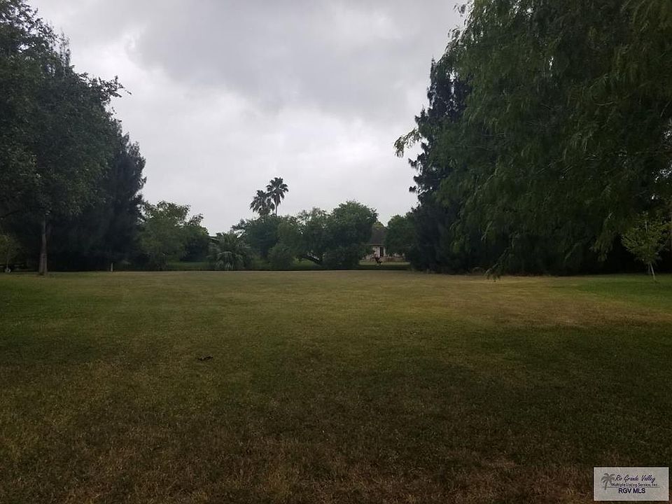 1st image of 9 Palmetto Ct