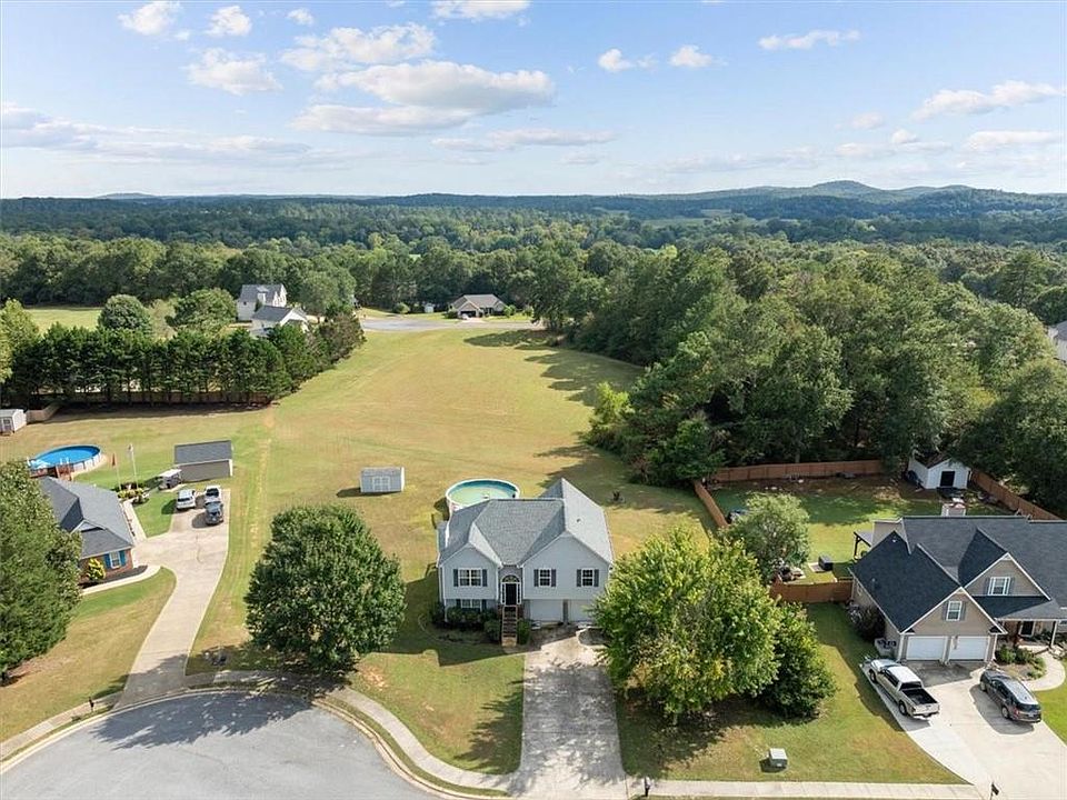 1st image of 26 Seay Dr SE