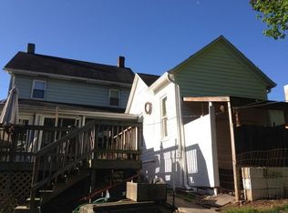 22 E High St, Windsor, PA 17366