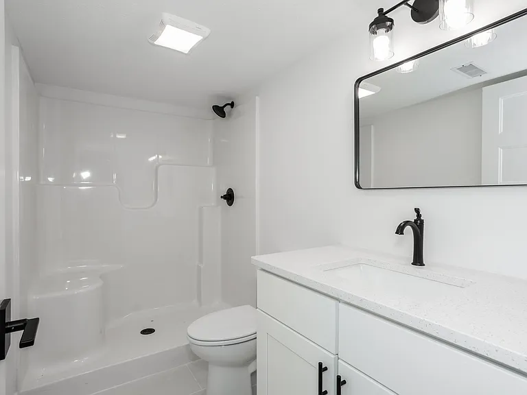 1527 Duncannon Dr — Photo 28