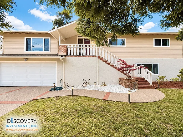 125 Elysian Fields Dr — Photo 2
