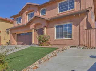 1327 Rhode Island St, Salinas, CA 93905