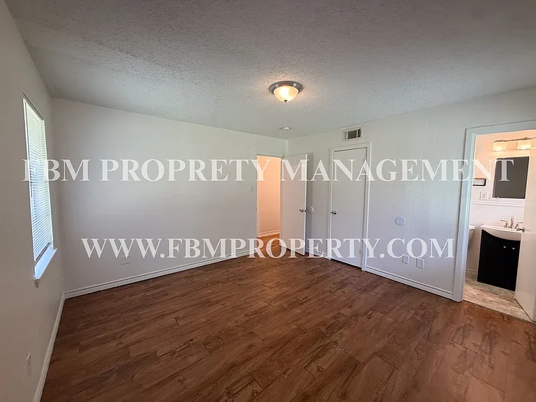1408 Nichols St — Photo 14