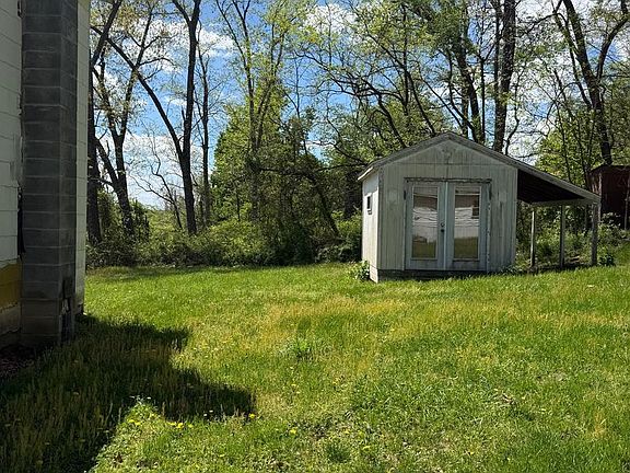 5th image of 557 Frog Hollow Rd