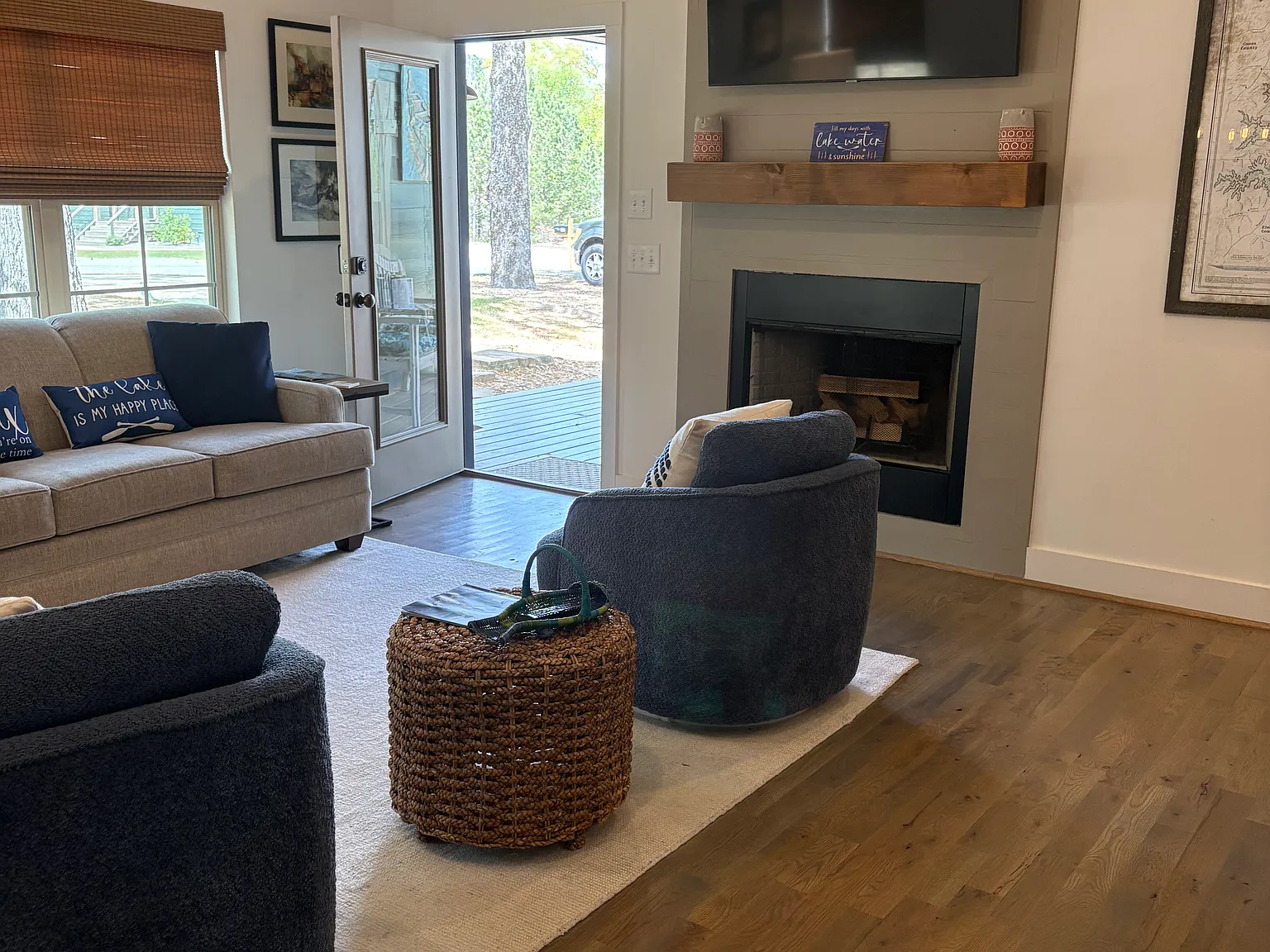 3 bed, $3,500 — Photo 3