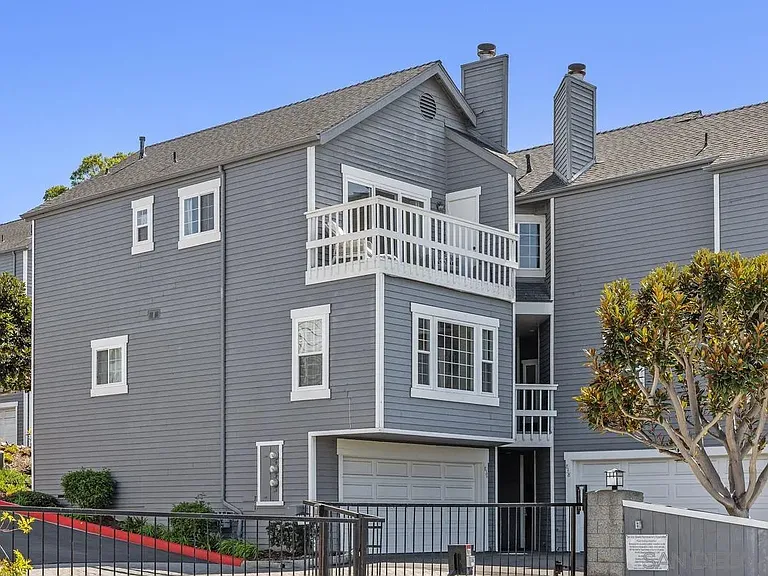 836 Ida Ave — Photo 4