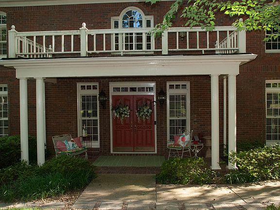 2nd image of 2559 Windy Oaks Dr