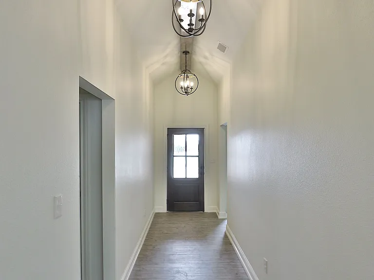 5702 Legacy Dr — Photo 24