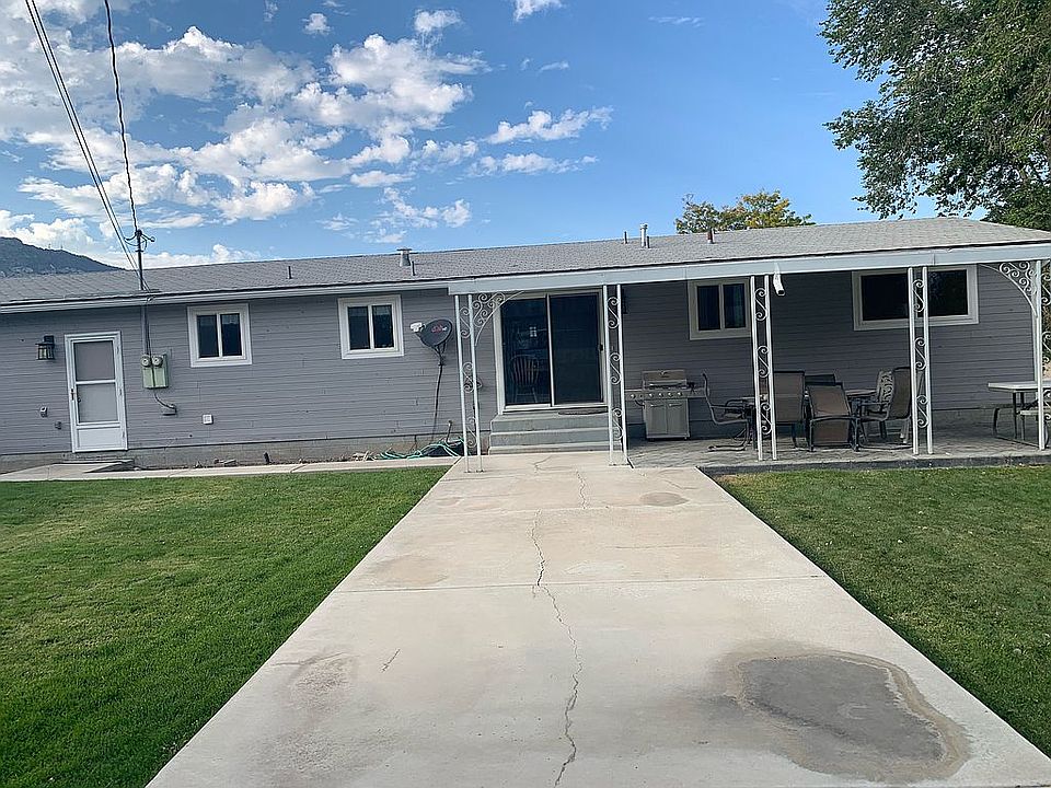 2nd image of 1012 Avenue I