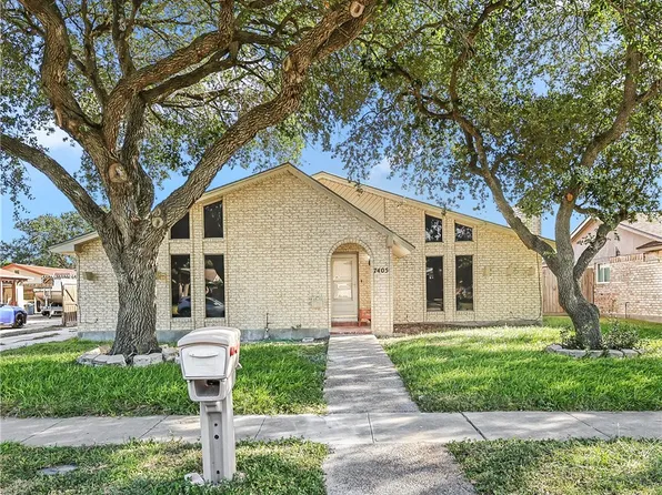 7405 Convair Dr, Corpus Christi, TX 78412