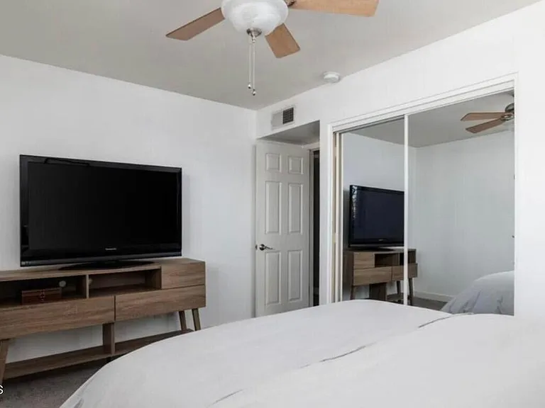 225 E Minton Dr — Photo 13