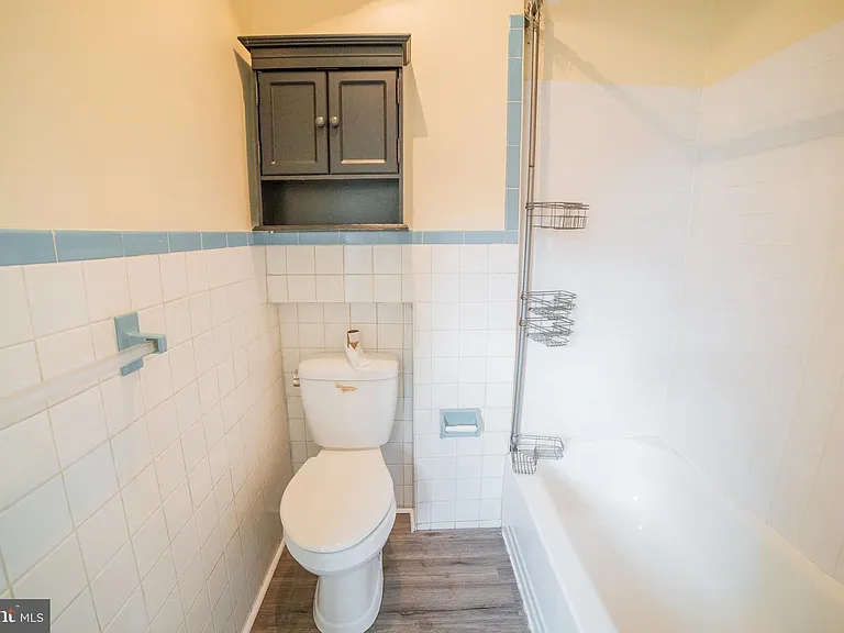 2427 E Allegheny Ave #1 — Photo 15