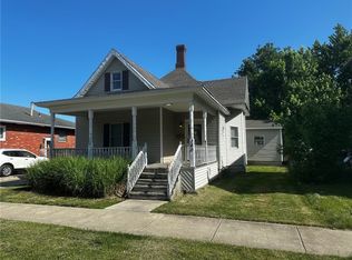 1404 Champaign Ave, Mattoon, IL 61938