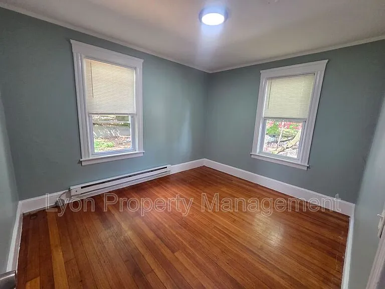 88 Garfield Ave #6 — Photo 9