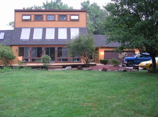 455 N Hospital Rd, Waterford, MI 48327