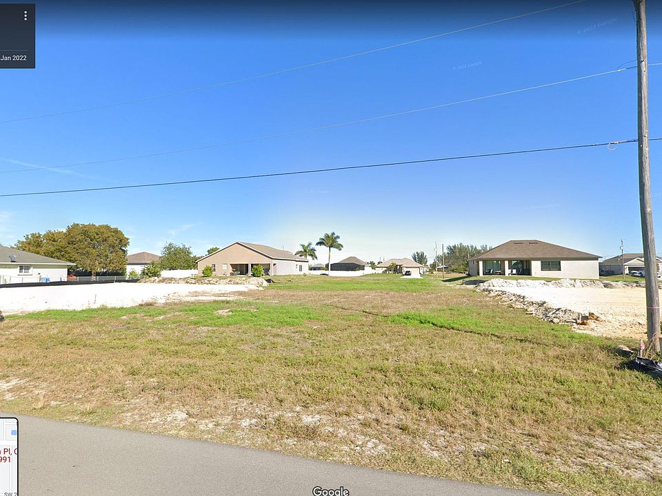 1st image of 109 SW 37th Place