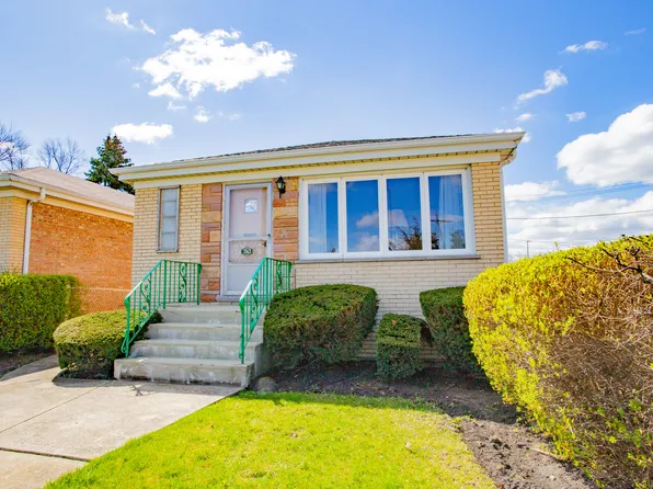 7143 W Howard St, Niles, IL 60714