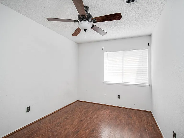 7131 Brendam Ln — Photo 21