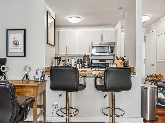 3rd image of 219 S 18th St #1004