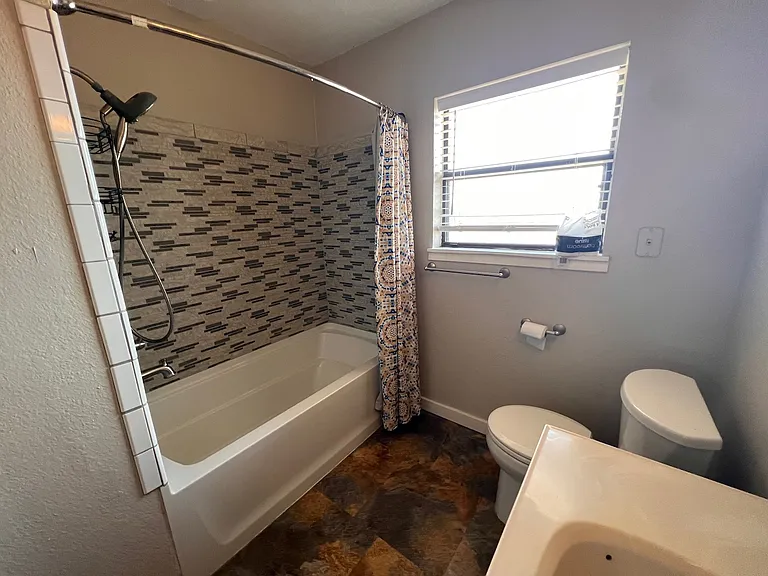 207 County Road 3214 — Photo 15