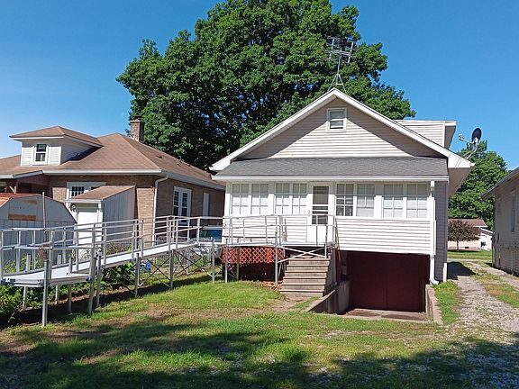 4th image of 124 N Willard St